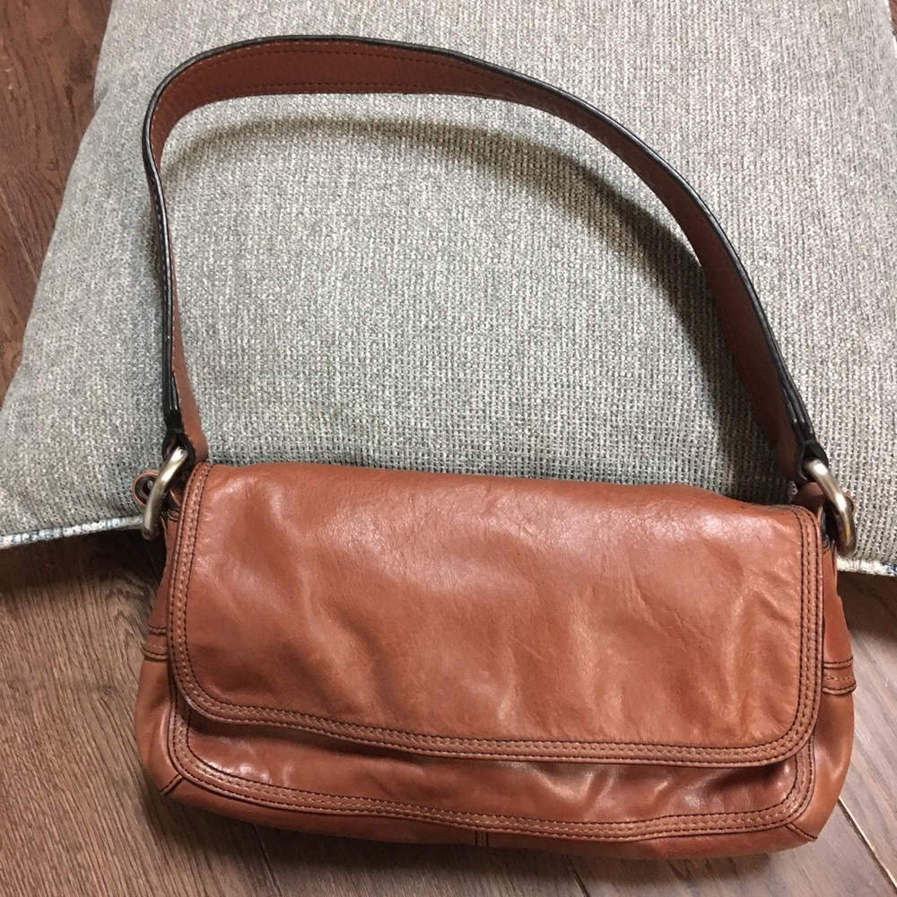 Fossil leather purse